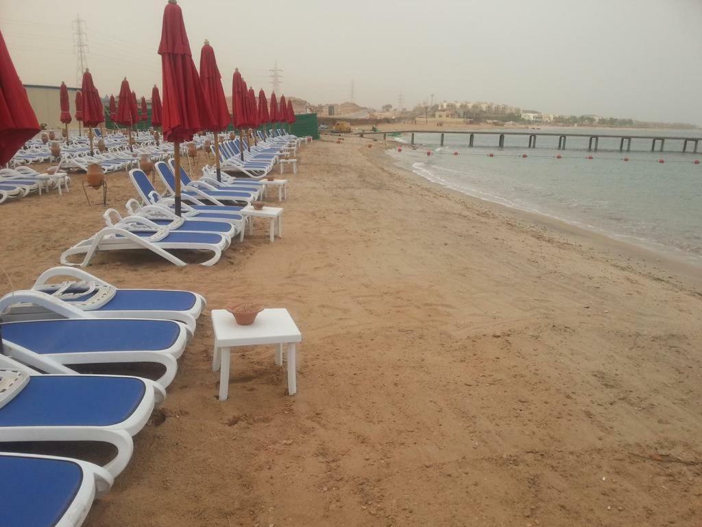 Special Chalets In Porto South Beach Families Ain Sukhna Ngoại thất bức ảnh